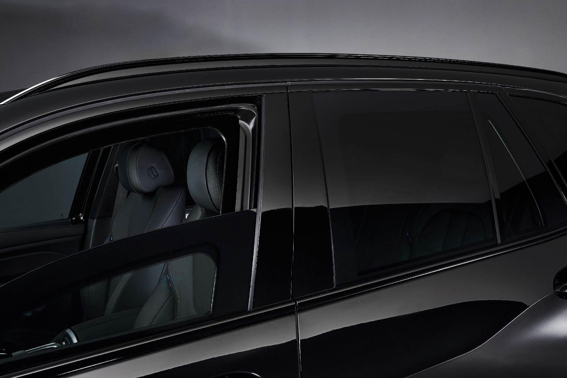 Give It Your Best Shot: BMW’s X5 Protection VR6 Is A Panic Room On Wheels