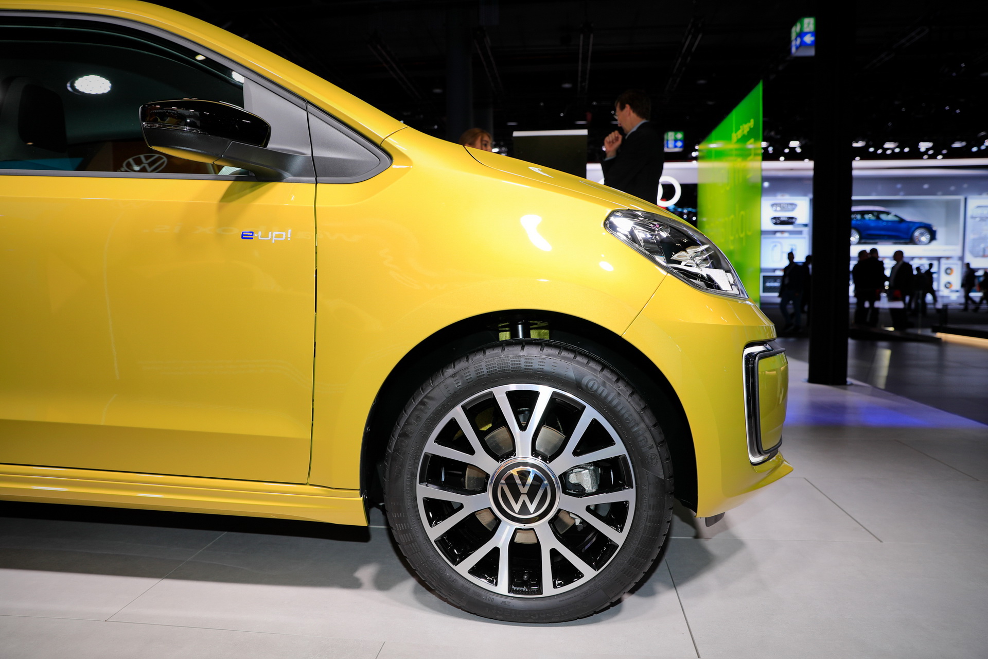 VW’s Updated e-Up Offers 161-Mile Range, Costs Less Than Its Predecessor