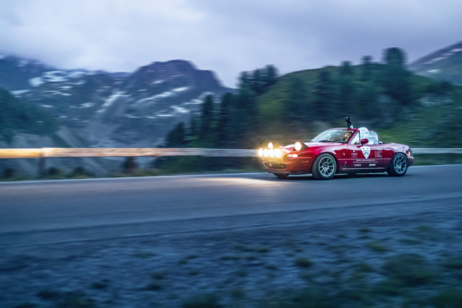 Mazda MX-5 Breaks A Record You Never Knew Existed, Always Wanted To Try