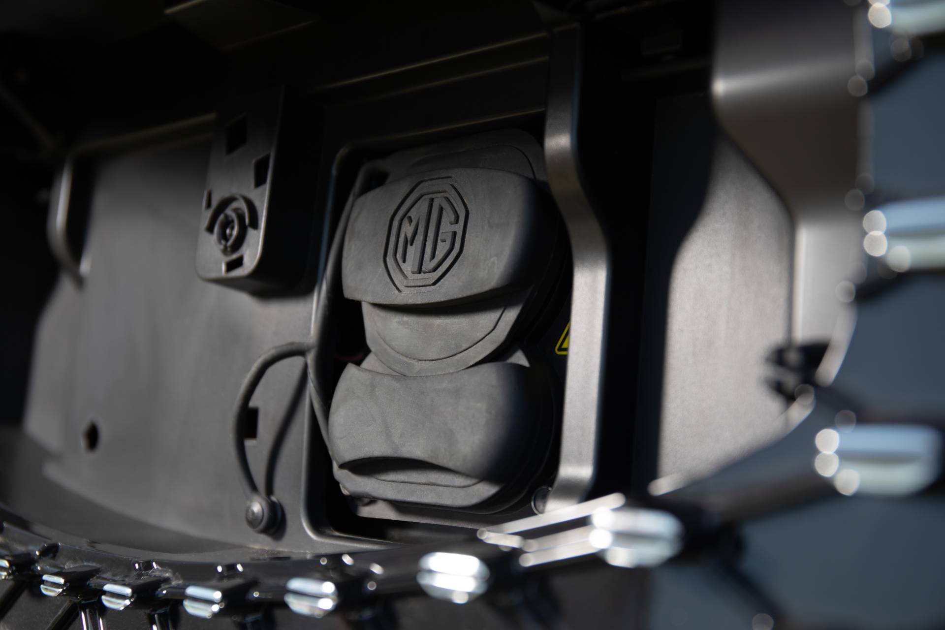 MG Racks Up 2,000 Orders For ZS EV, Extends Discounts To Next 1,000 Buyers