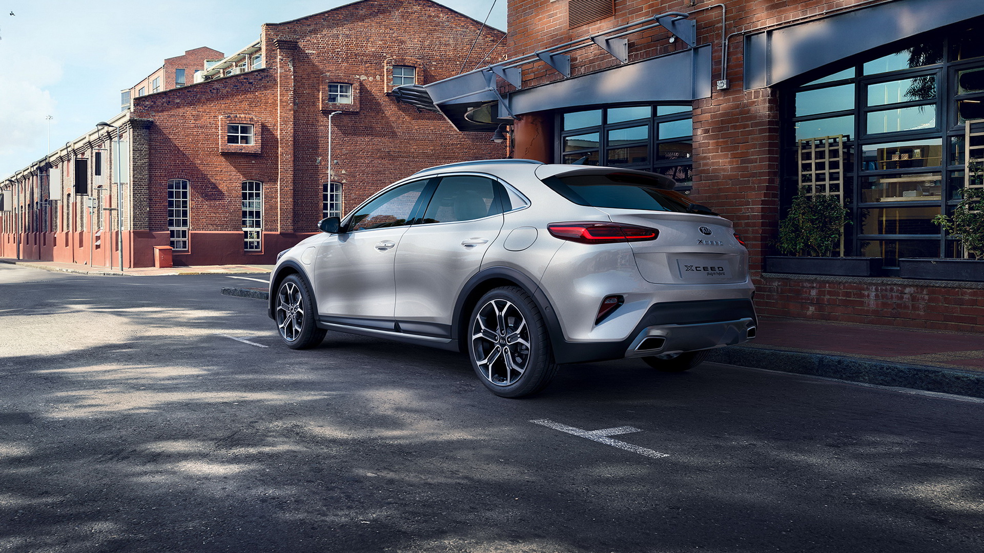 Kia XCeed And Ceed Sportswagon Gain New Plug-In Hybrid Powertrain