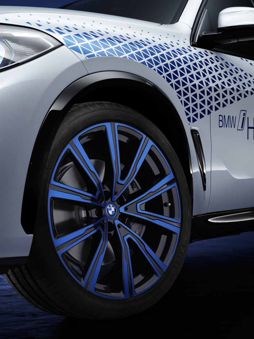 BMW’s Fuel Cell X5 Previewed By i Next Hydrogen Featuring Tech Jointly Developed With Toyota