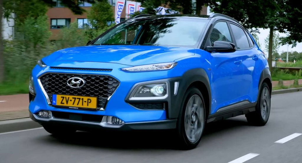  Hyundai Kona Hybrid Is A Funky-Looking Small SUV With An Electric Touch