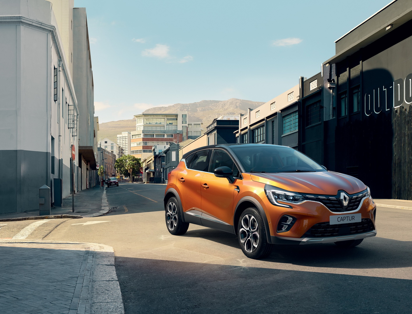 All-New 2020 Renault Captur Wants To Rule Its Niche, Will Soon Add A PHEV To Its Arsenal