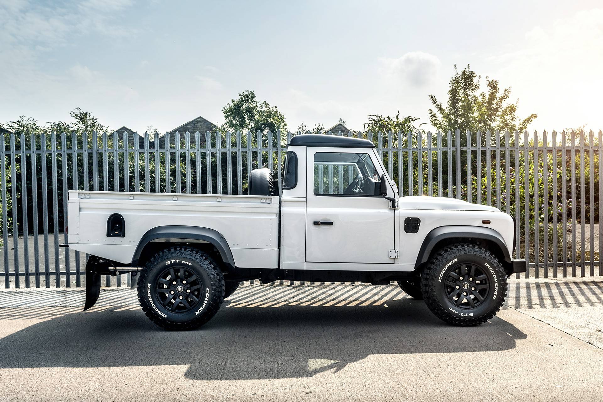 At $42k, Chelsea Truck’s Custom Land Rover Defender Pickup Is A Steal