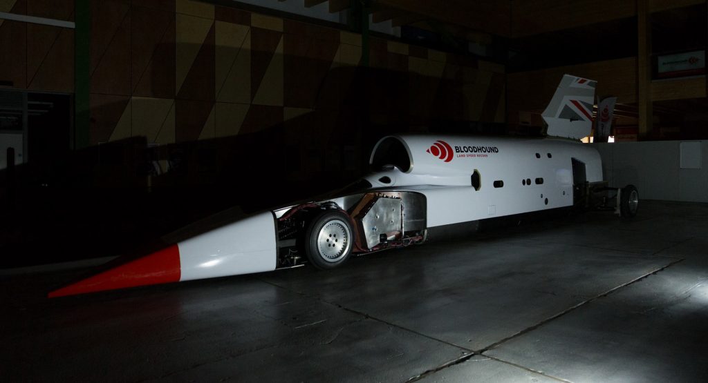 Bloodhound LSR To Make 13 Test Runs And Hit 500 MPH (804km/h) In South Africa