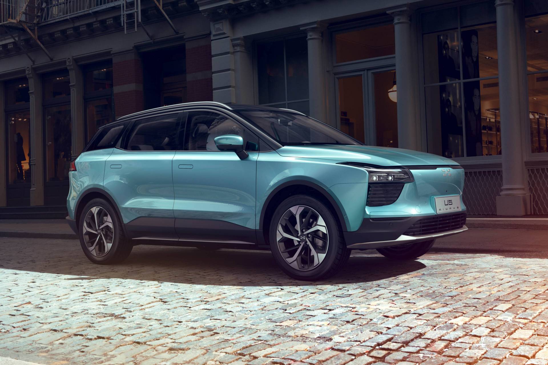 Aiways U5 EV Reaches Frankfurt After Epic 9,334-Mile Drive From China, Sets World Record