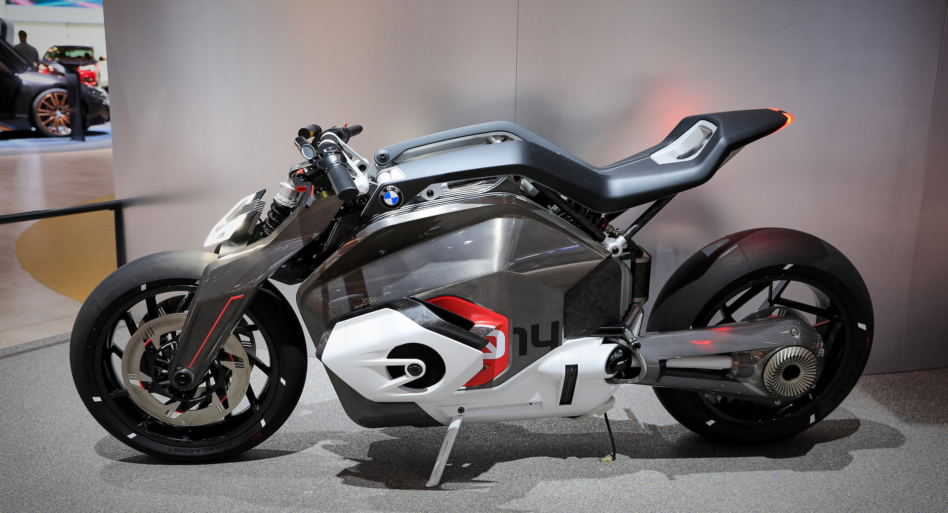 Кроссовер байк производитель. BMW Moto Concept. BMW Electric Motorcycle Concept. BMW Motorrad Vision DC Roadster. BMW Bike Concept.
