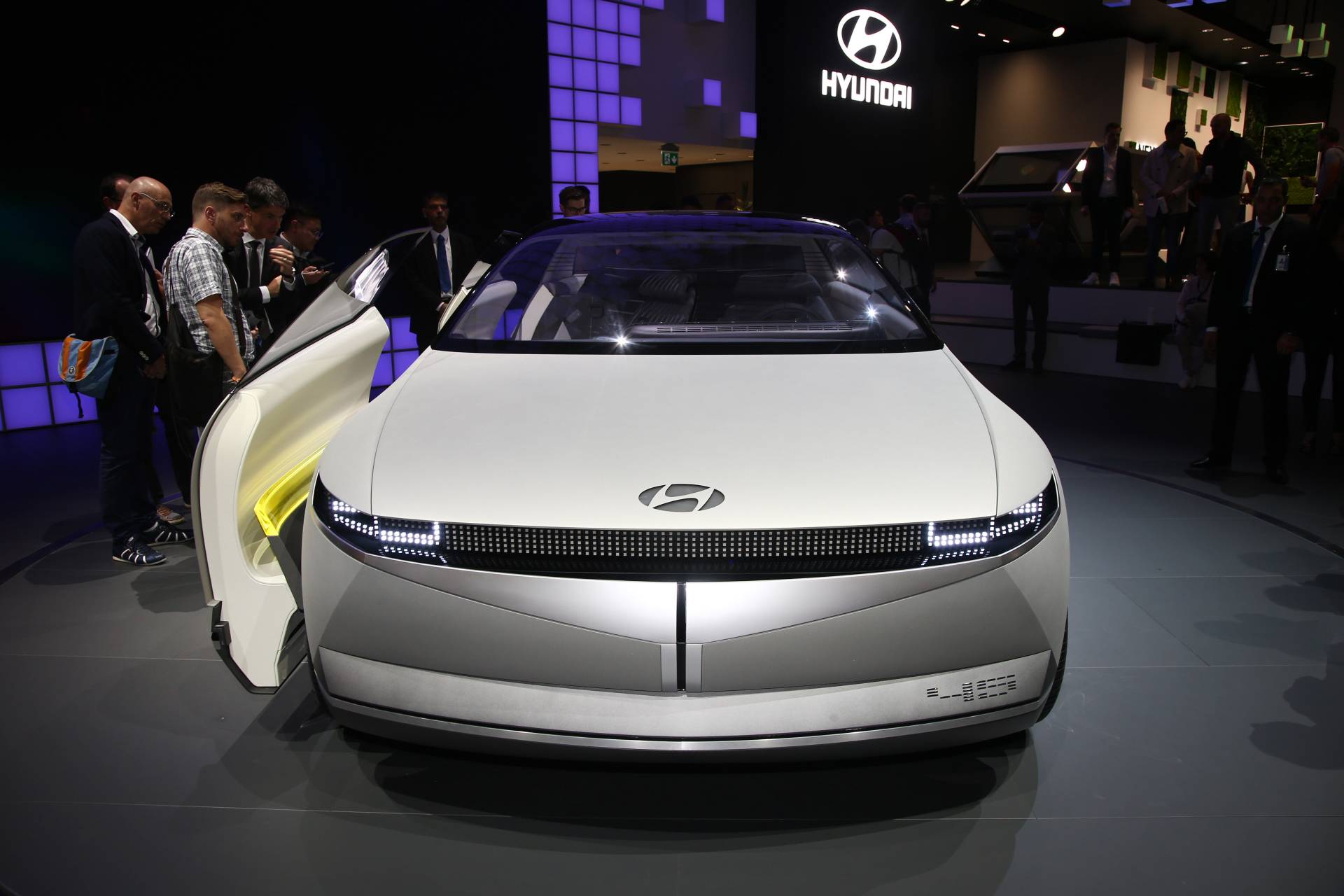 Hyundai 45 EV Concept Finds Inspiration In The Past For The Design Of Upcoming EVs