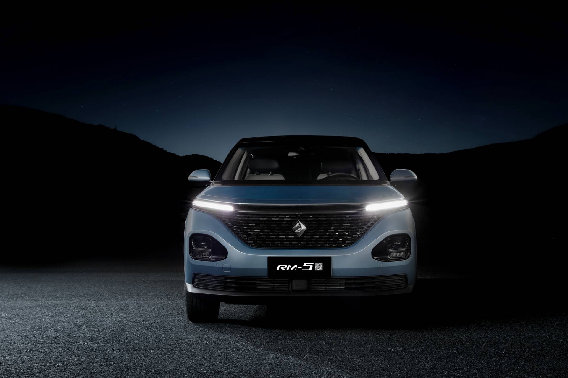 Baojun RM-5 MPV And RC-6 Crossover Debut In China With Shared Powertrain, Tech