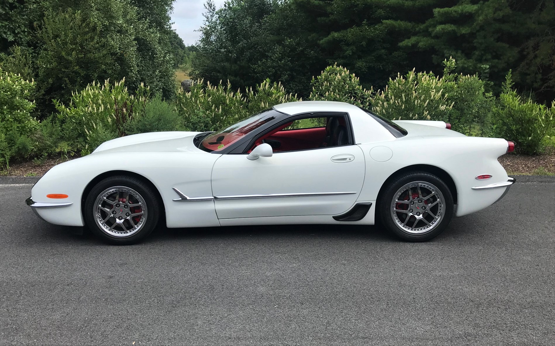 This C1-Styled 2004 Chevrolet Corvette Z06 Is Both Weird And Interesting