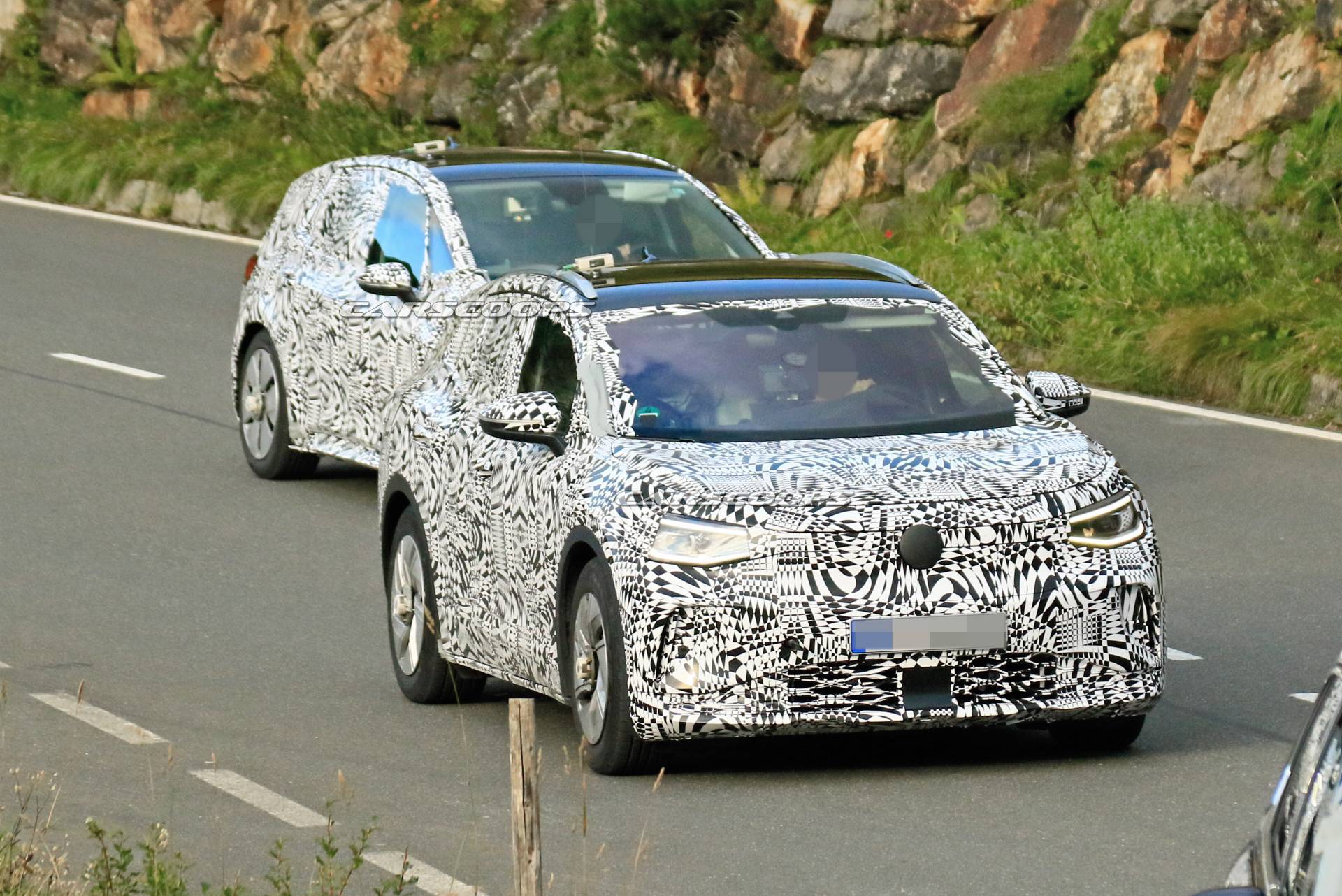 2021 VW ID.4 Compact Electric Crossover Spotted Testing Alongside ID.3 Hatch