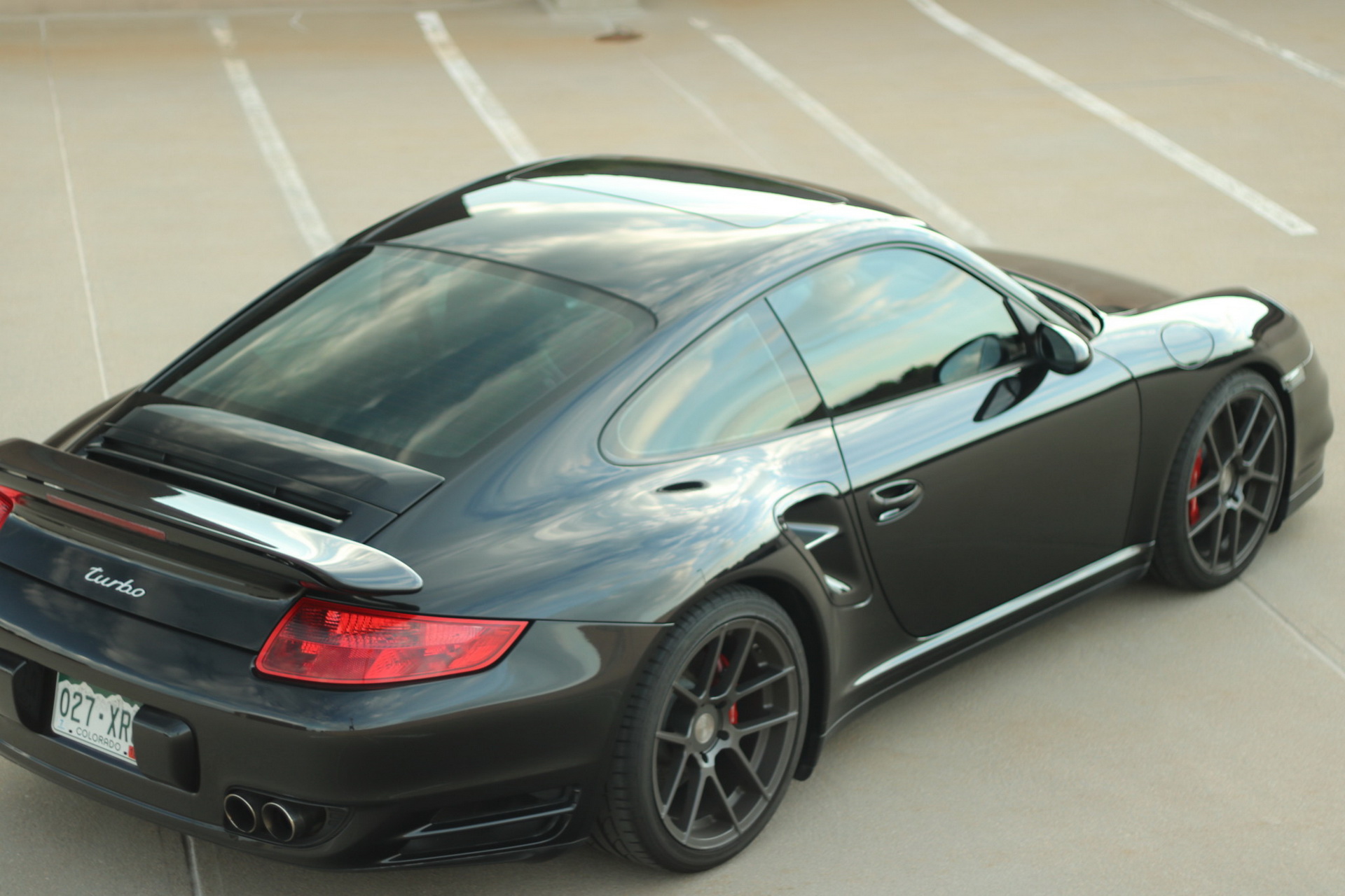 2007 Porsche 911 Turbo Wants To Entice You With Its 6-Speed Manual And Carbon Package