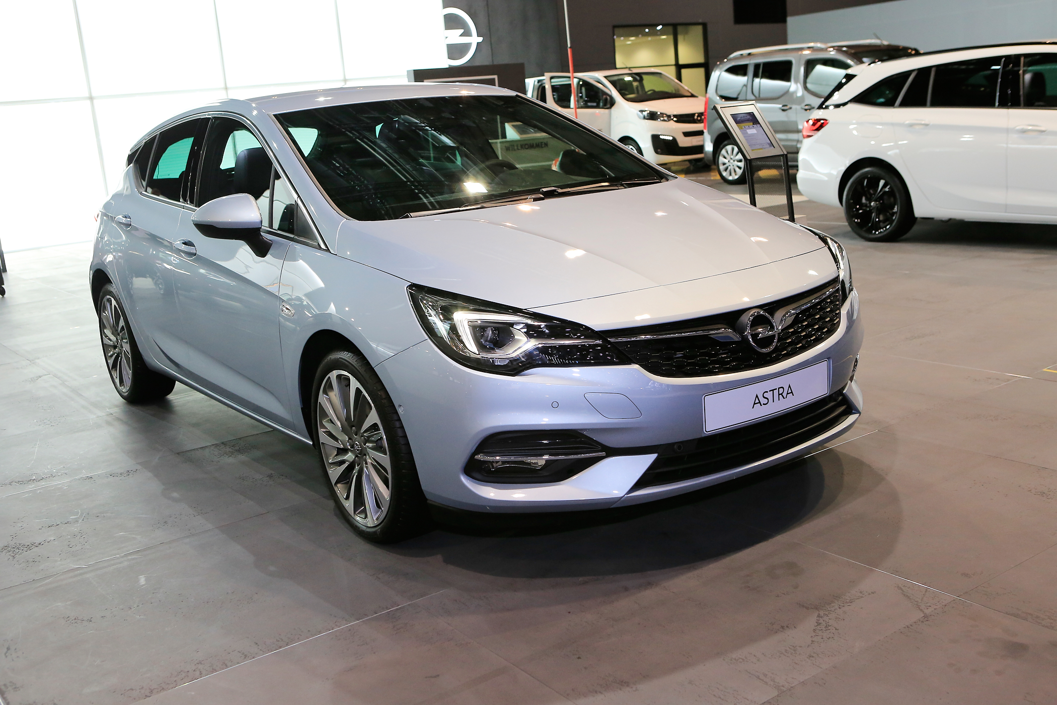 Facelifted 2020 Opel Astra Hatch Goes Back To Where It All Started