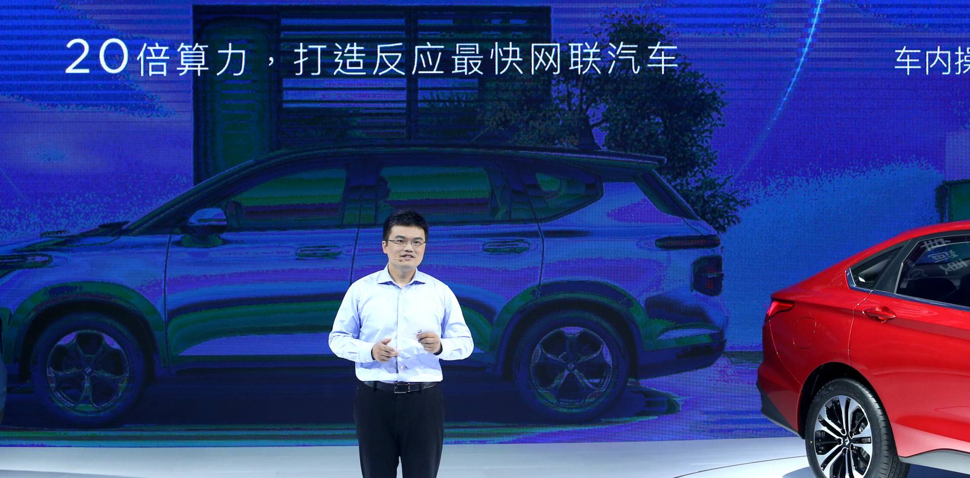 Baojun RM-5 MPV And RC-6 Crossover Debut In China With Shared Powertrain, Tech