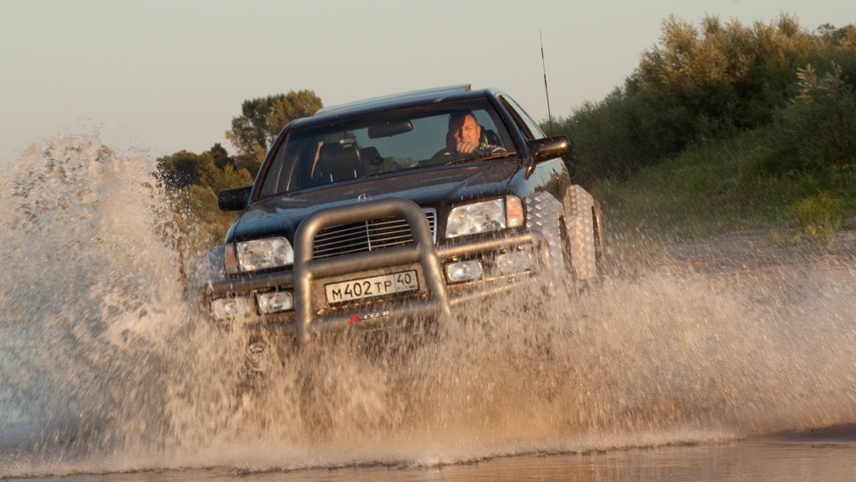 This Mercedes-Benz S500 Monster Truck Is Here To Show The G-Class A Thing Or Two