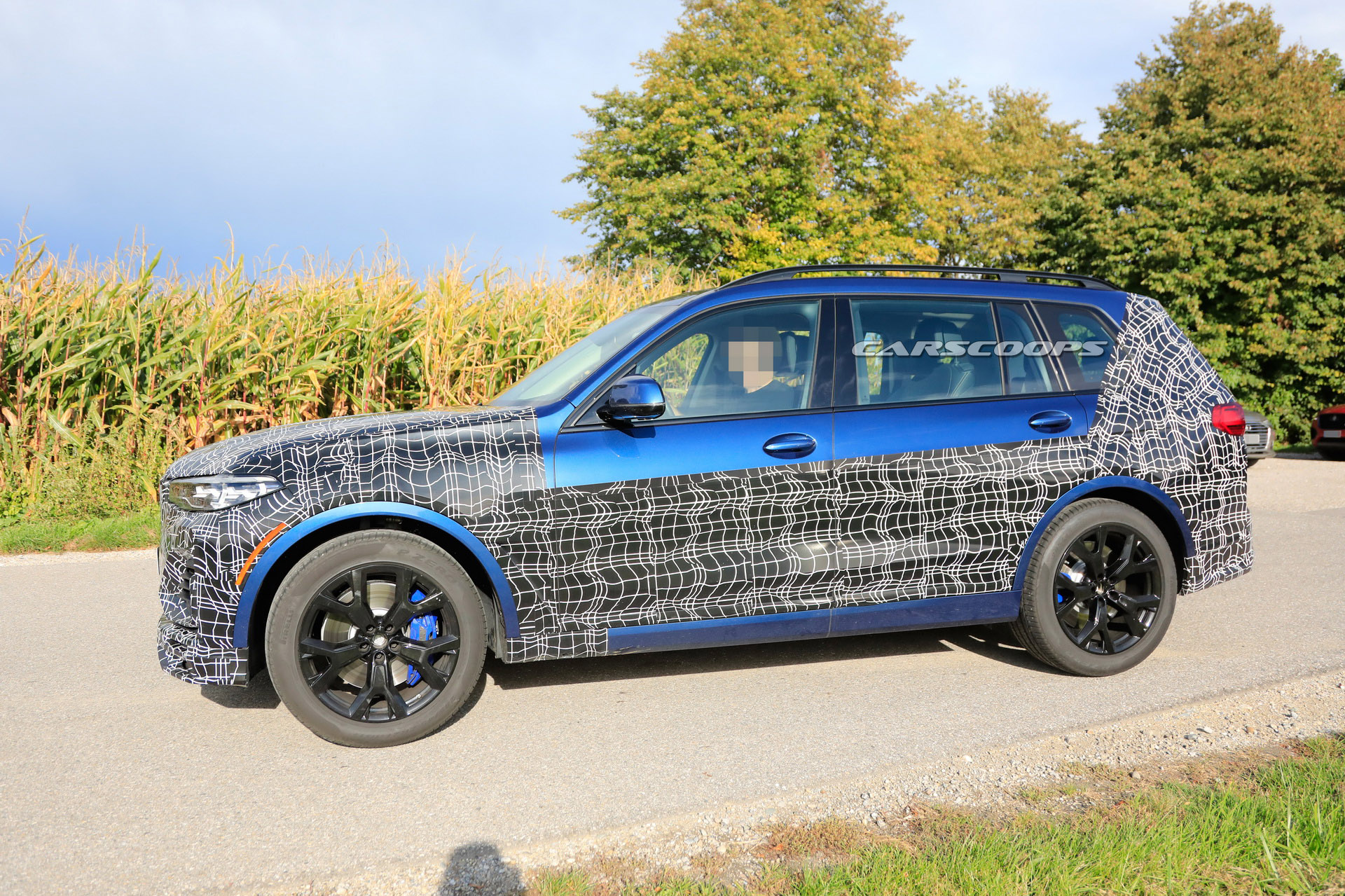 2020 Alpina XB7 Spotted Wearing Full Production Body