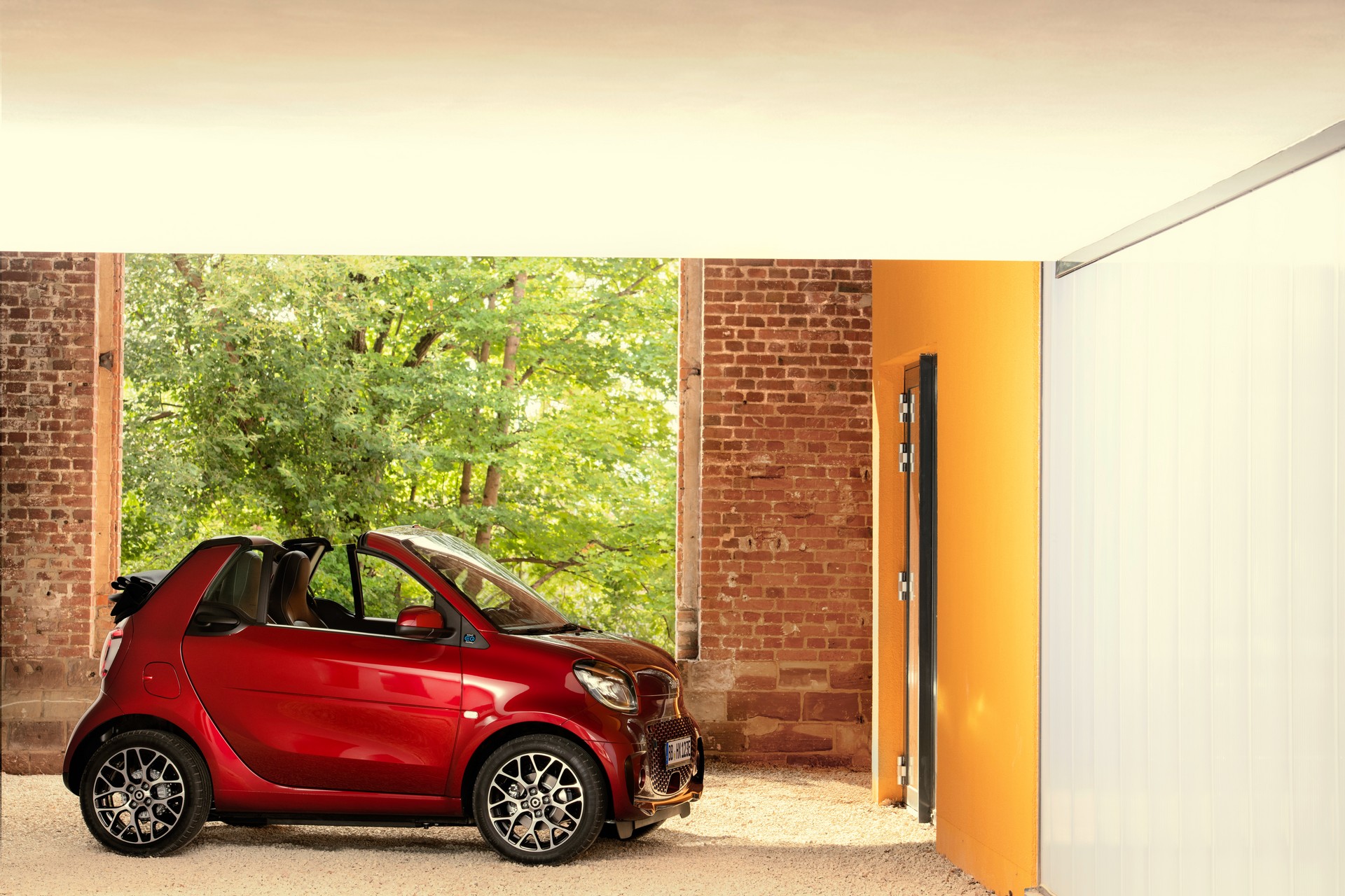 2020 Smart EQ ForTwo And ForFour Revealed With New Looks, Same Dismal Powertrain