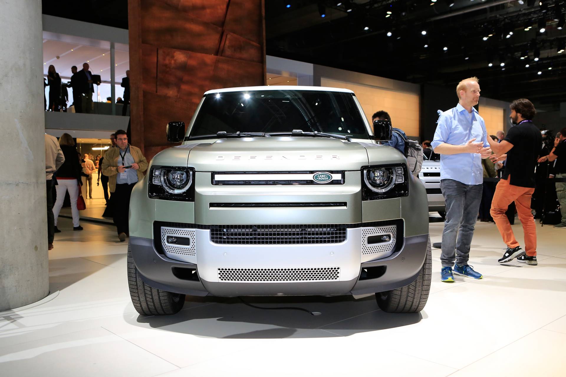 2020 Land Rover Defender Yours From $50,925 In The U.S., £45,240 In Britain