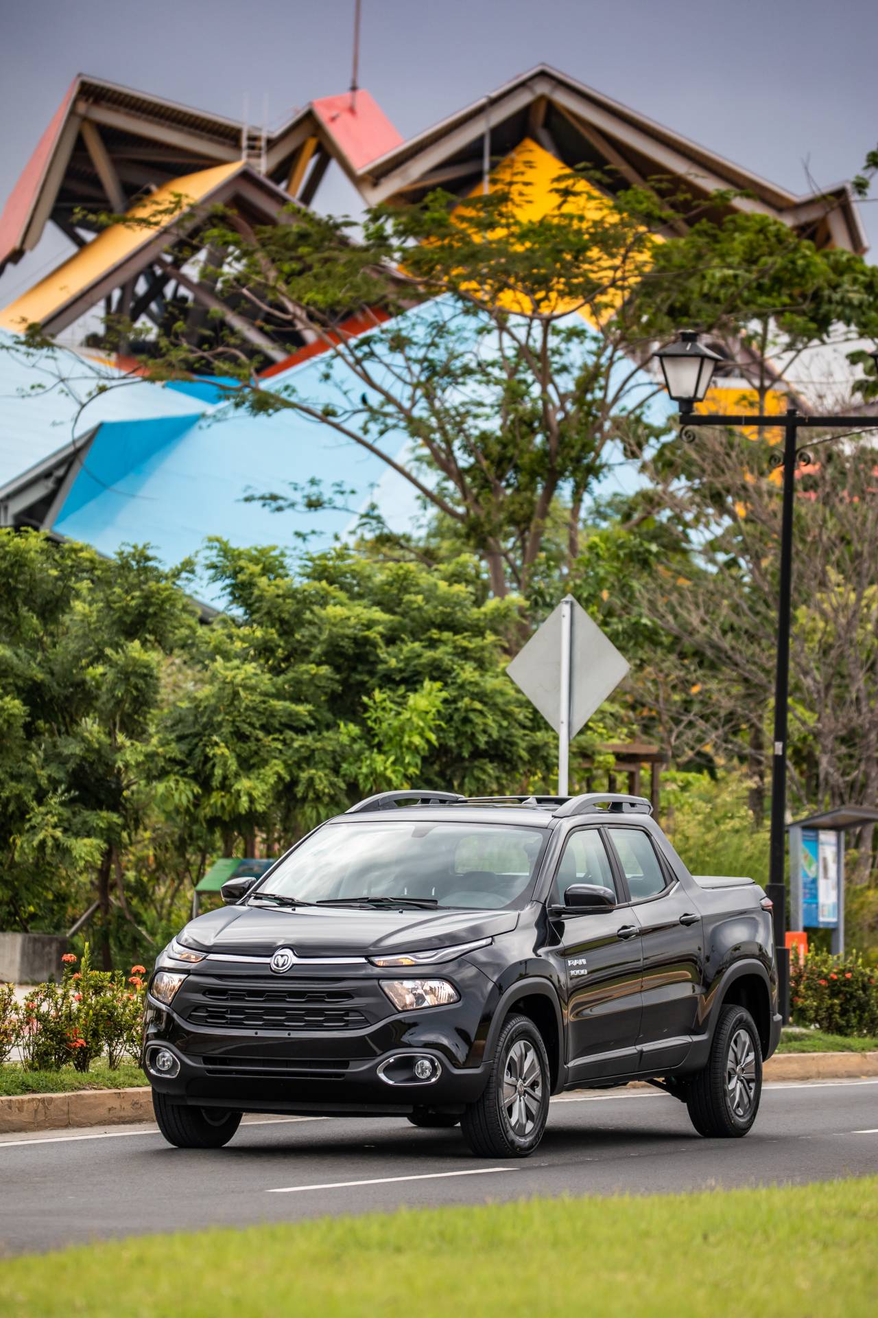 Ram 1000 Pickup Is A Rebadged Fiat Toro For Certain Latin American Markets