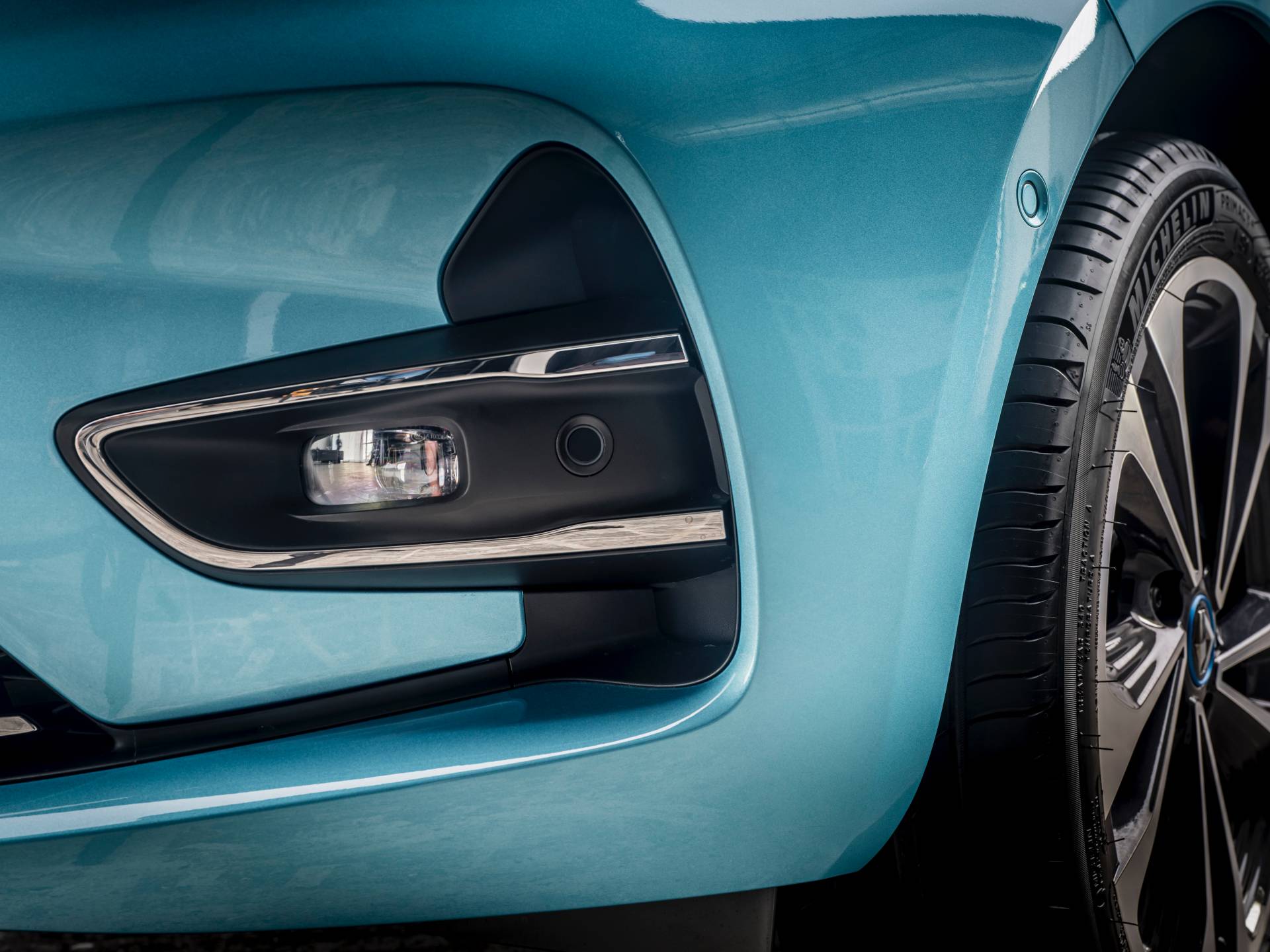 UK’s 2020 Renault Zoe Priced From £25,670, Or £18,670 With Battery Lease