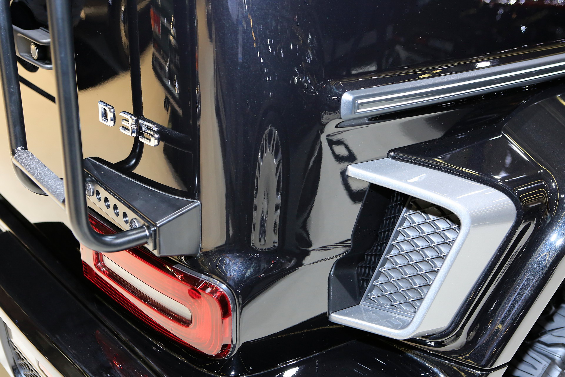 Does Mercedes’ New G-Class Need An Off-Road Pack? Brabus Thinks So