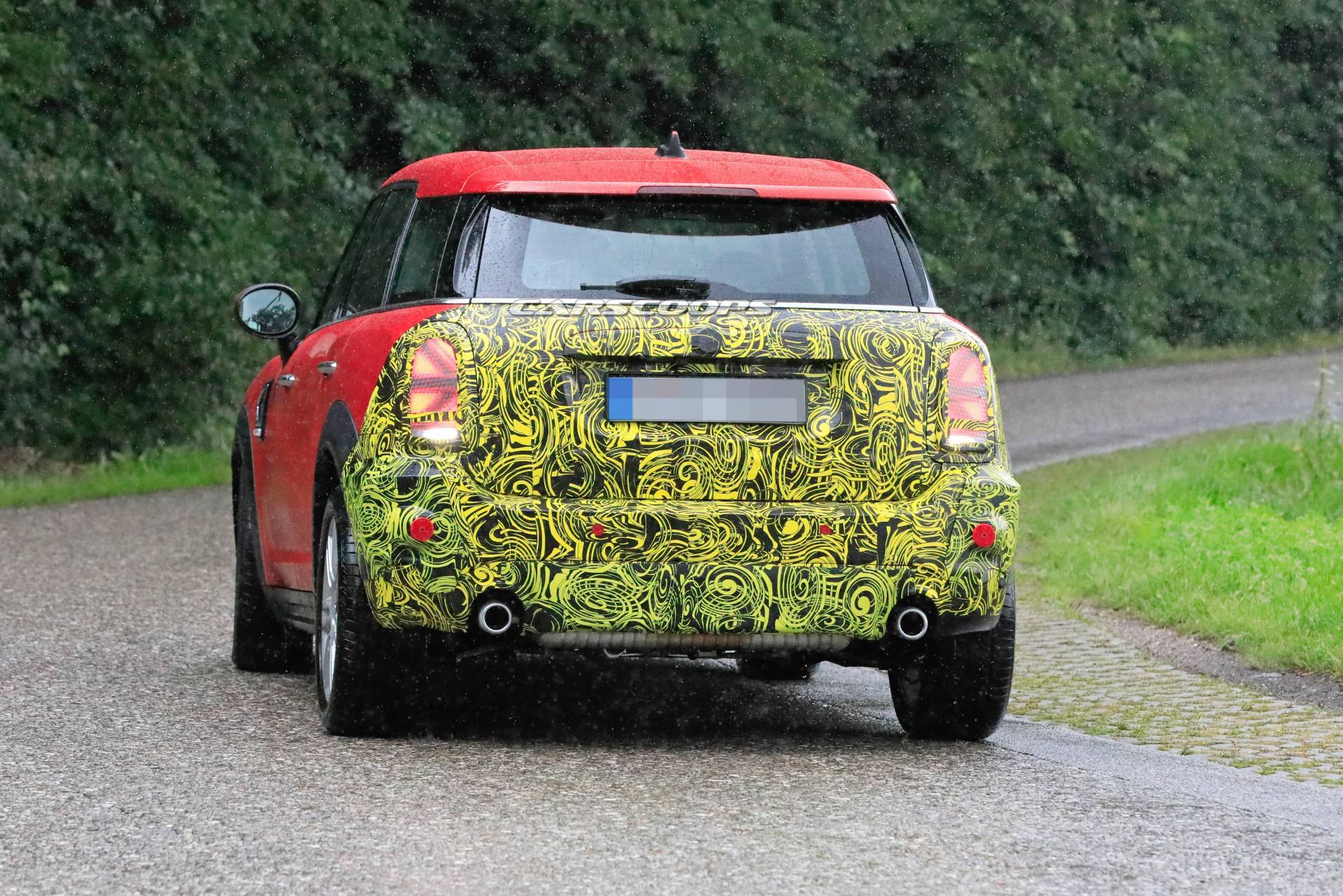 Facelifted 2021 Mini Countryman Reveals Its Union Jack-Styled LED Taillights