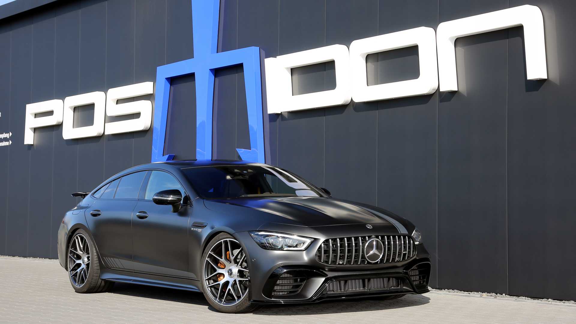 Tuned Mercedes-AMG GT 63 S With 818 HP Is Simply WOW!