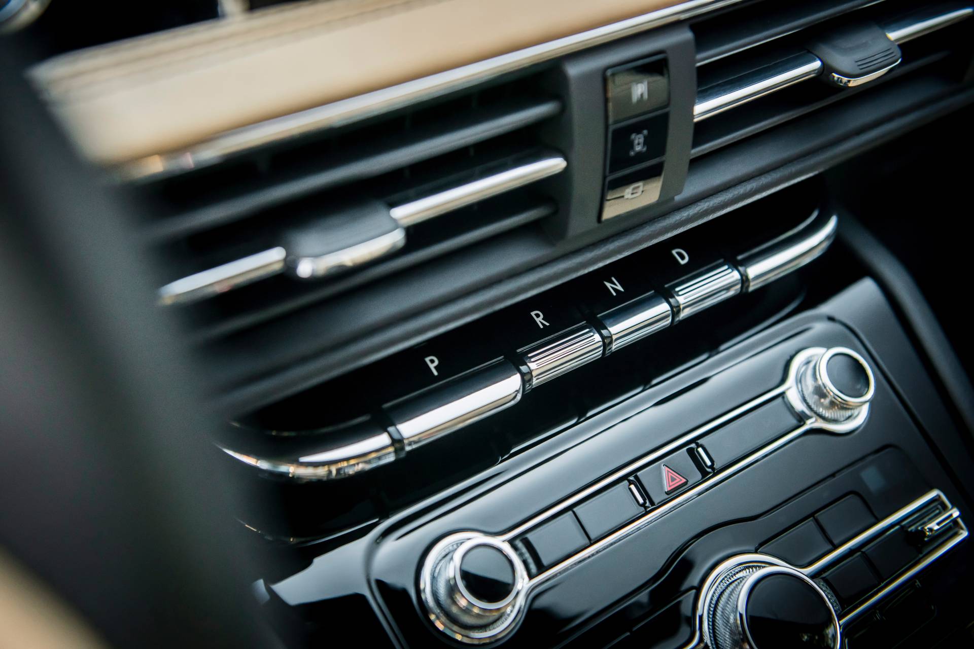 Lincoln Shows Us More Of The 2020 Corsair In 99 New Photos