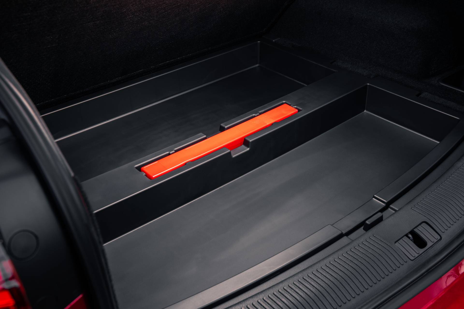 2020 MG HS Compact SUV Reaches UK Shores After Long Voyage From China