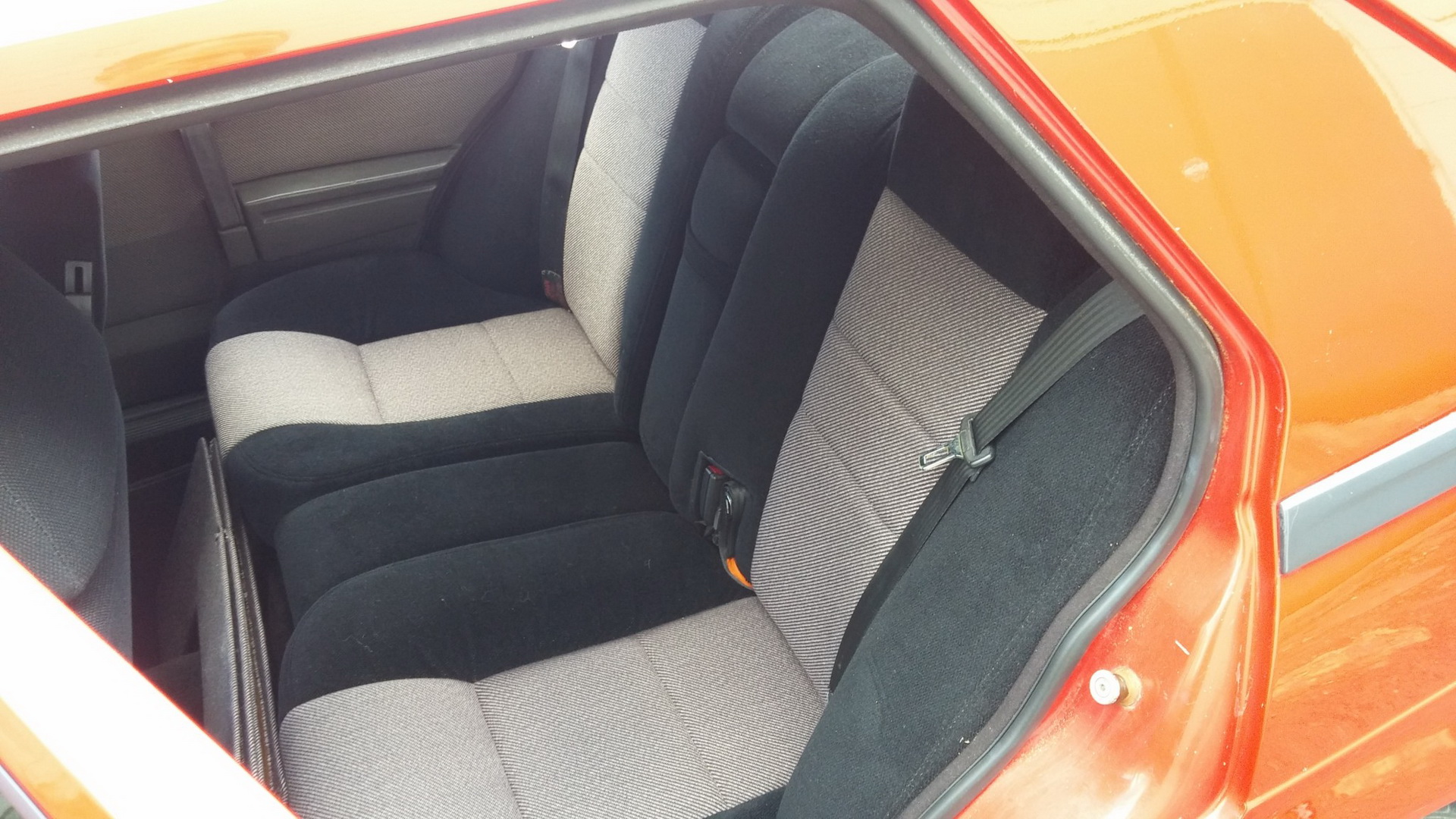 This 1988 Alfa Romeo Milano Verde V6 Can Help You Earn Your Petrolhead Stripes