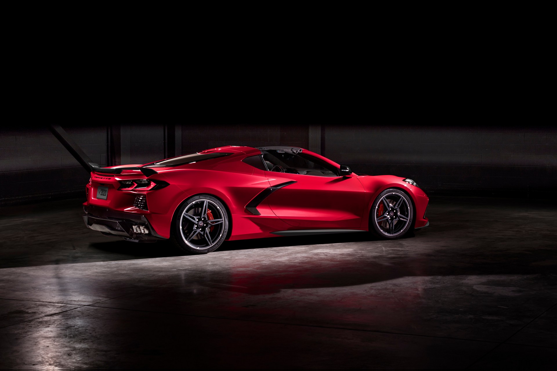 2020 Corvette C8 Enters Series Production, Will Hit Dealers Later This Month