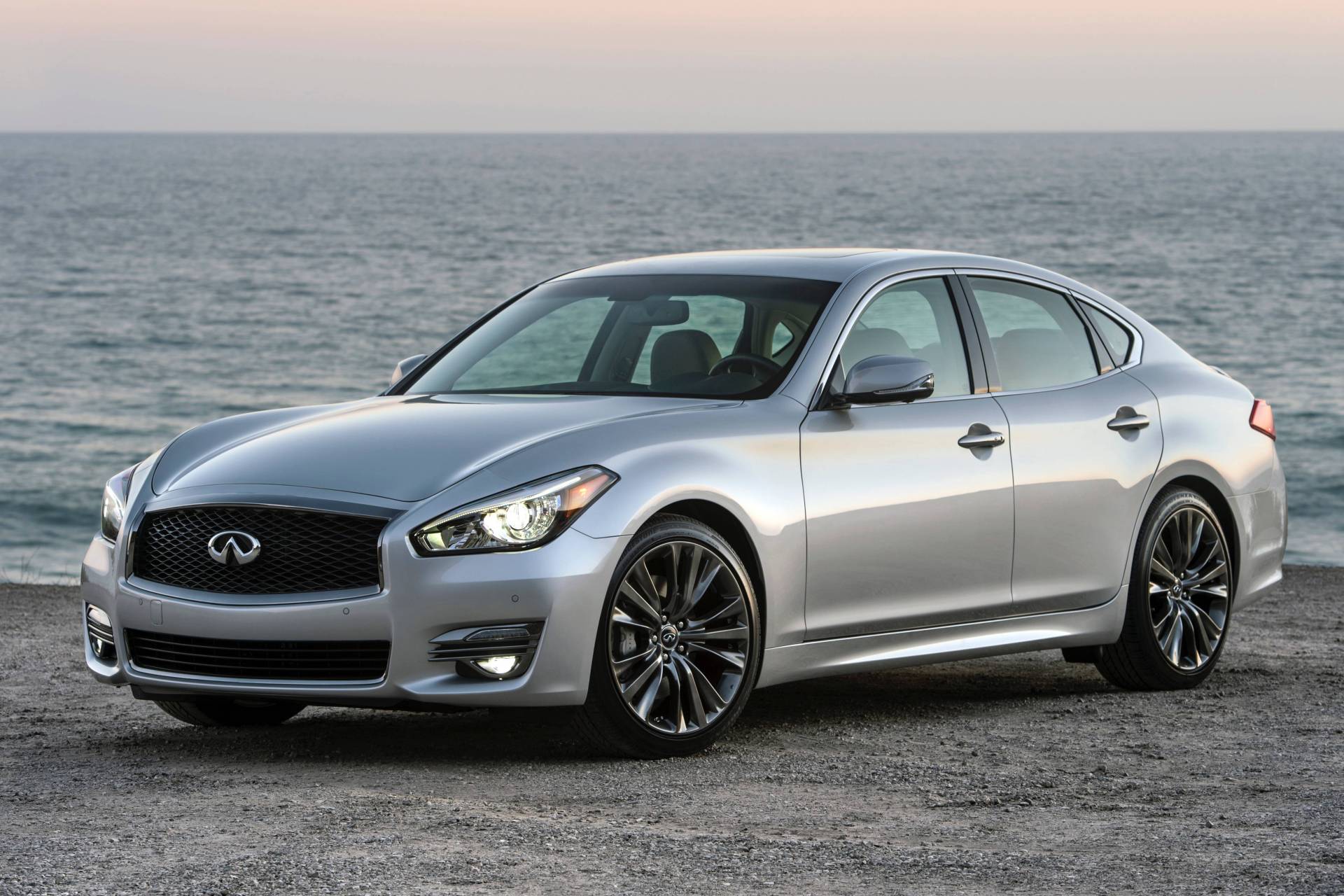 Infiniti USA September Sales Down By Disastrous 43.9 Percent To 7,031 Vehicles