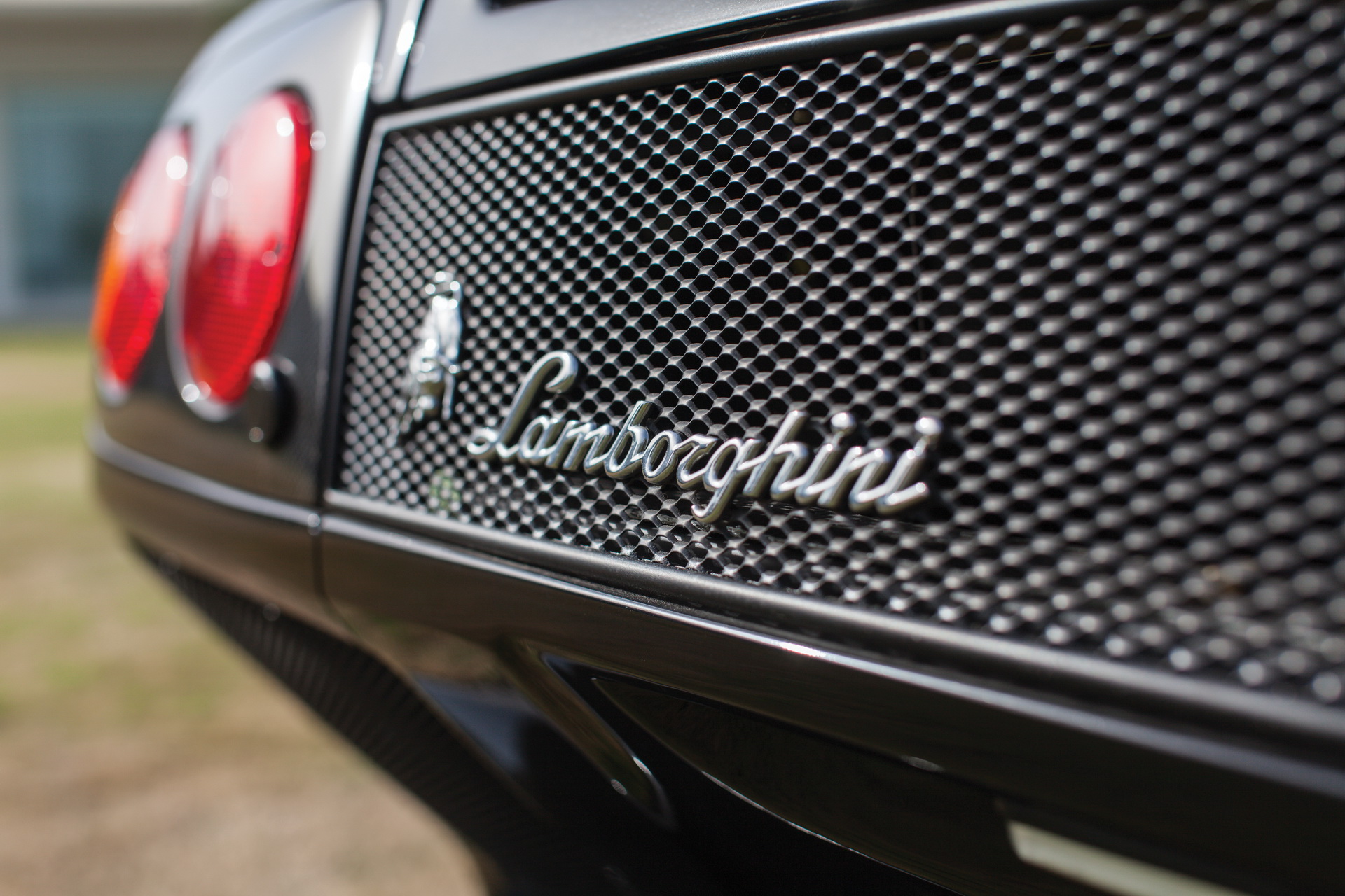 The Mighty Diablo GT Is The Most Hairy-Chested Lambo Of All Time