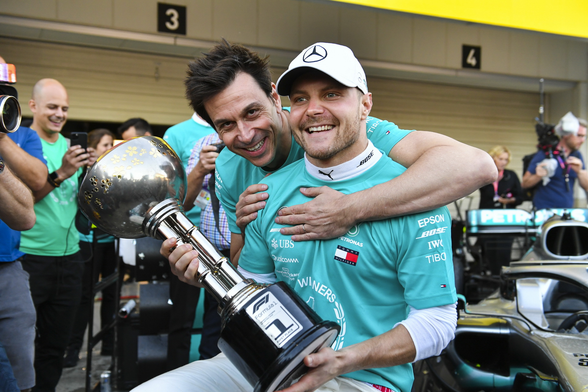 Mercedes Wins 2019 Formula 1 Constructors Title At Suzuka
