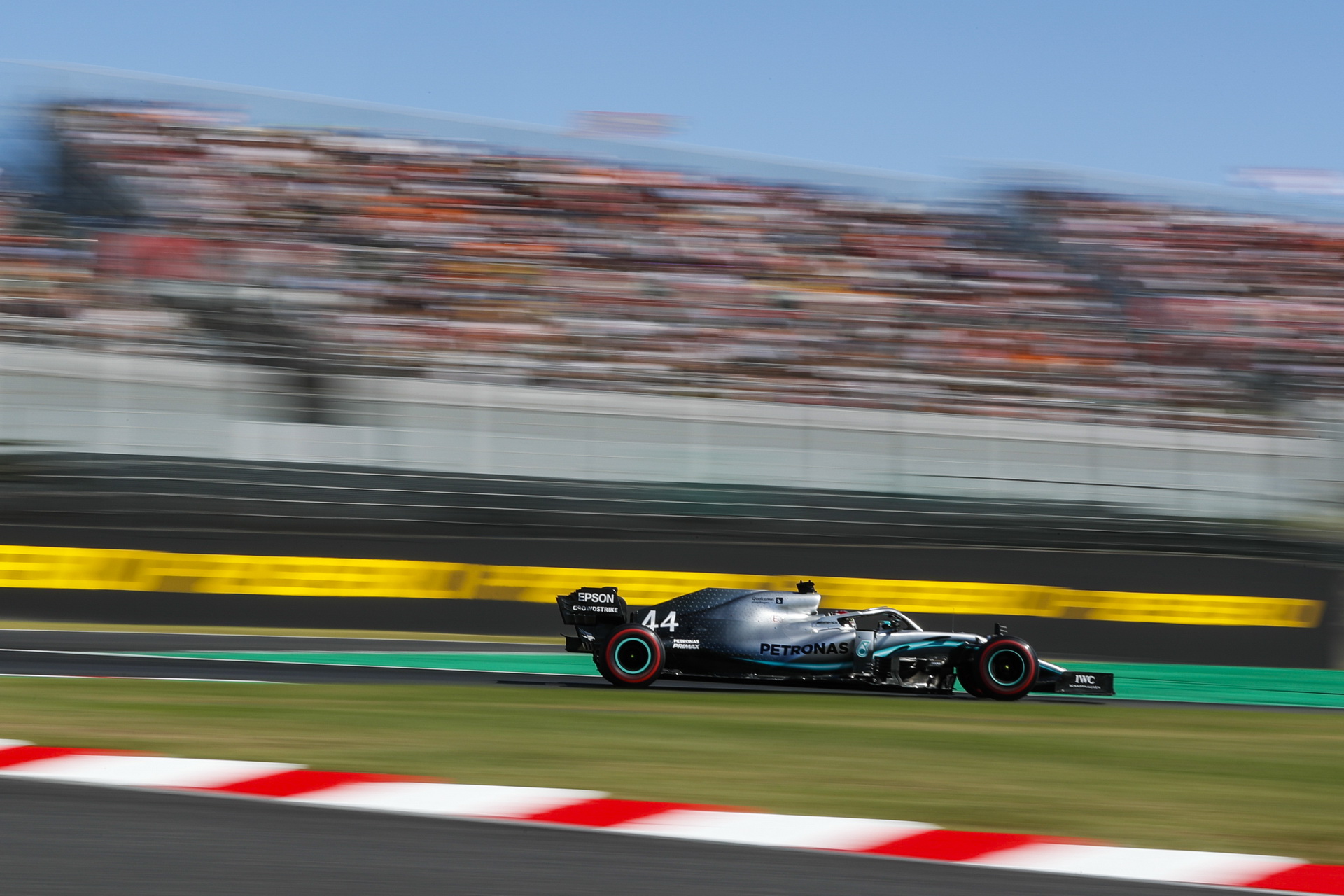 Mercedes Wins 2019 Formula 1 Constructors Title At Suzuka