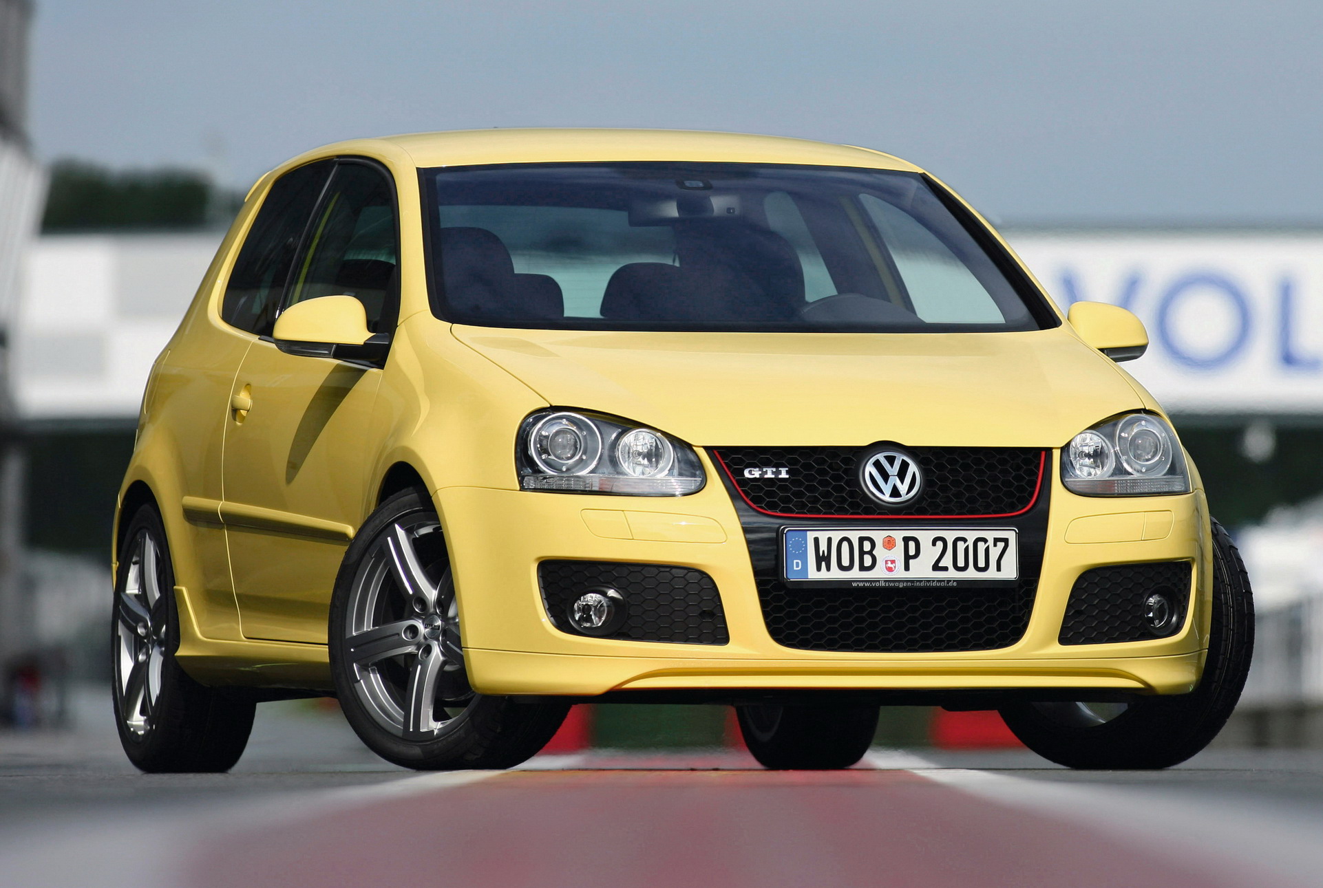 VW Golf Countdown: 2003-2008 Mk5 Climbed Up The Premium Ladder