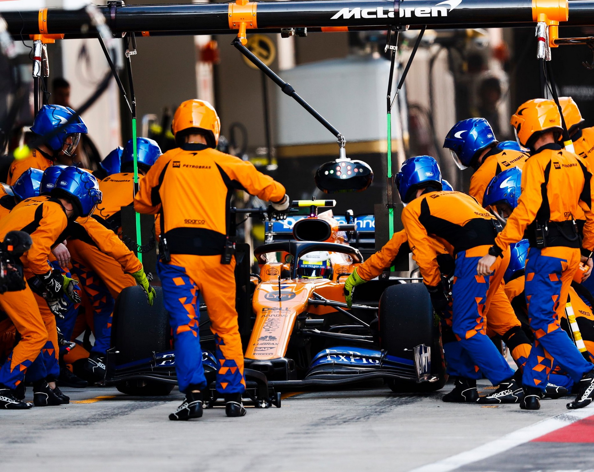 McLaren Never Considered Ferrari F1 Engines, Nor Building Their Own