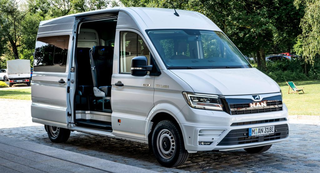  2020 MAN eTGE Combi Is A 20-Foot Long Electric Minivan From The VW Group