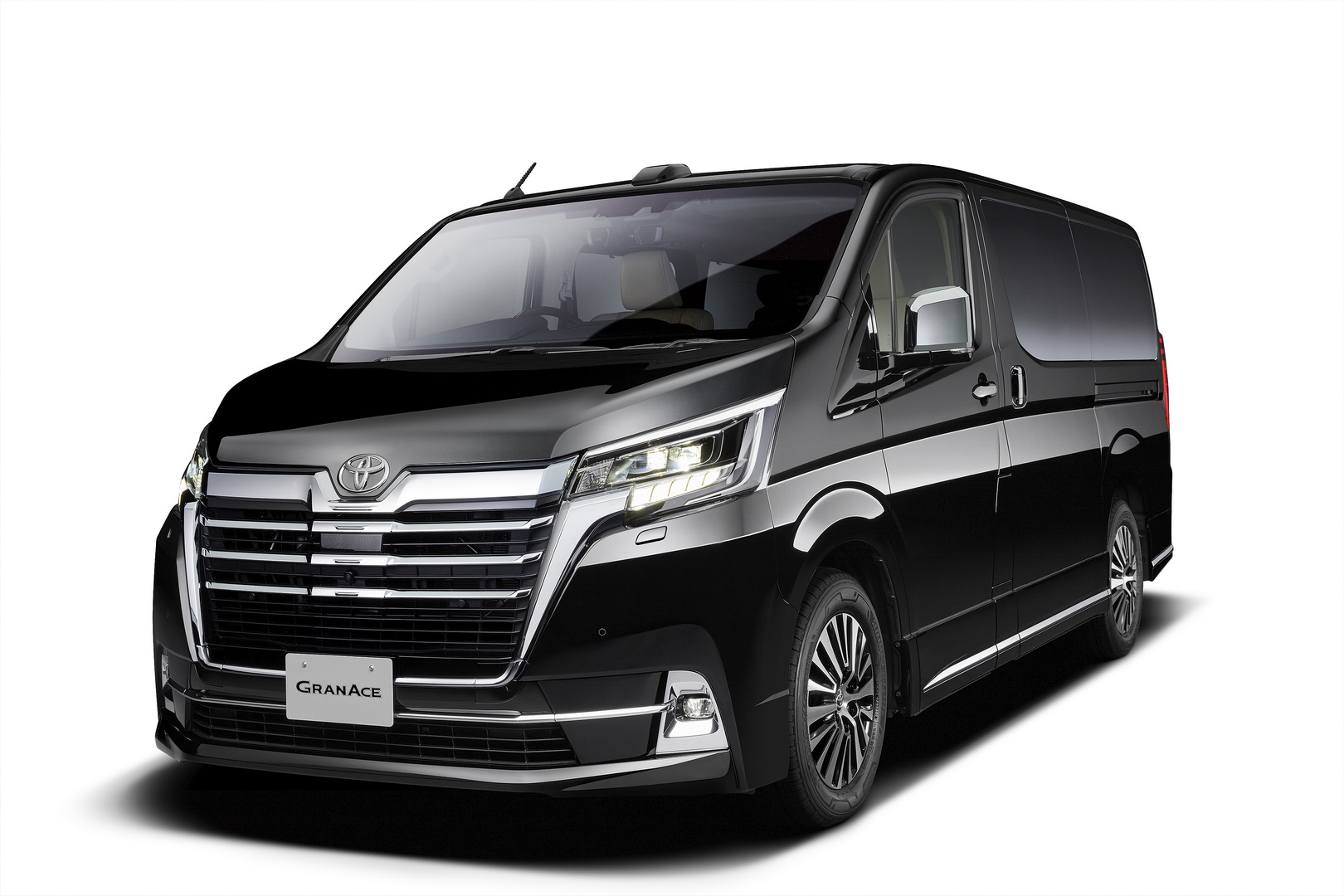 2020 Toyota GranAce Luxury MPV Revealed Ahead Of Tokyo Motor Show