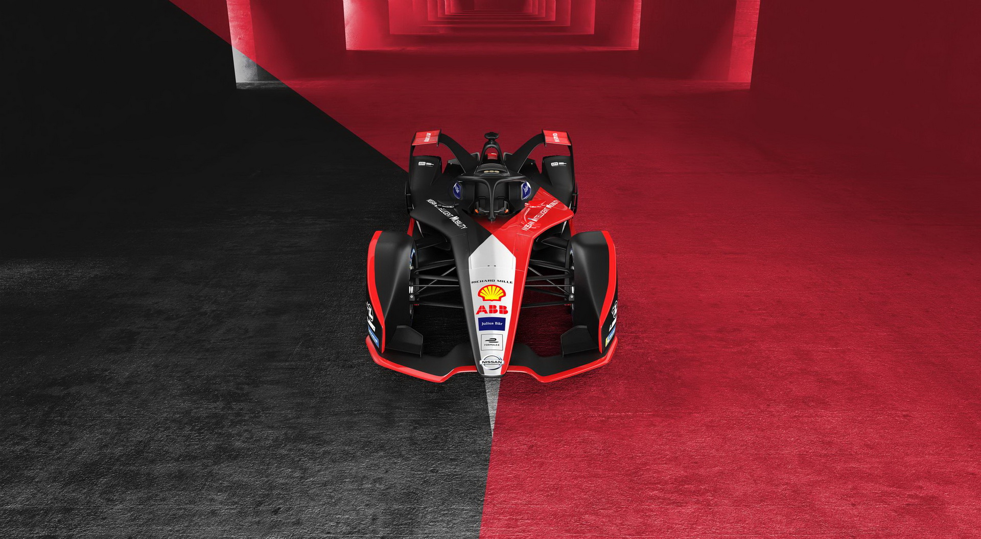 Nissan’s 2019 Formula E Car Features Kimono-Inspired Livery