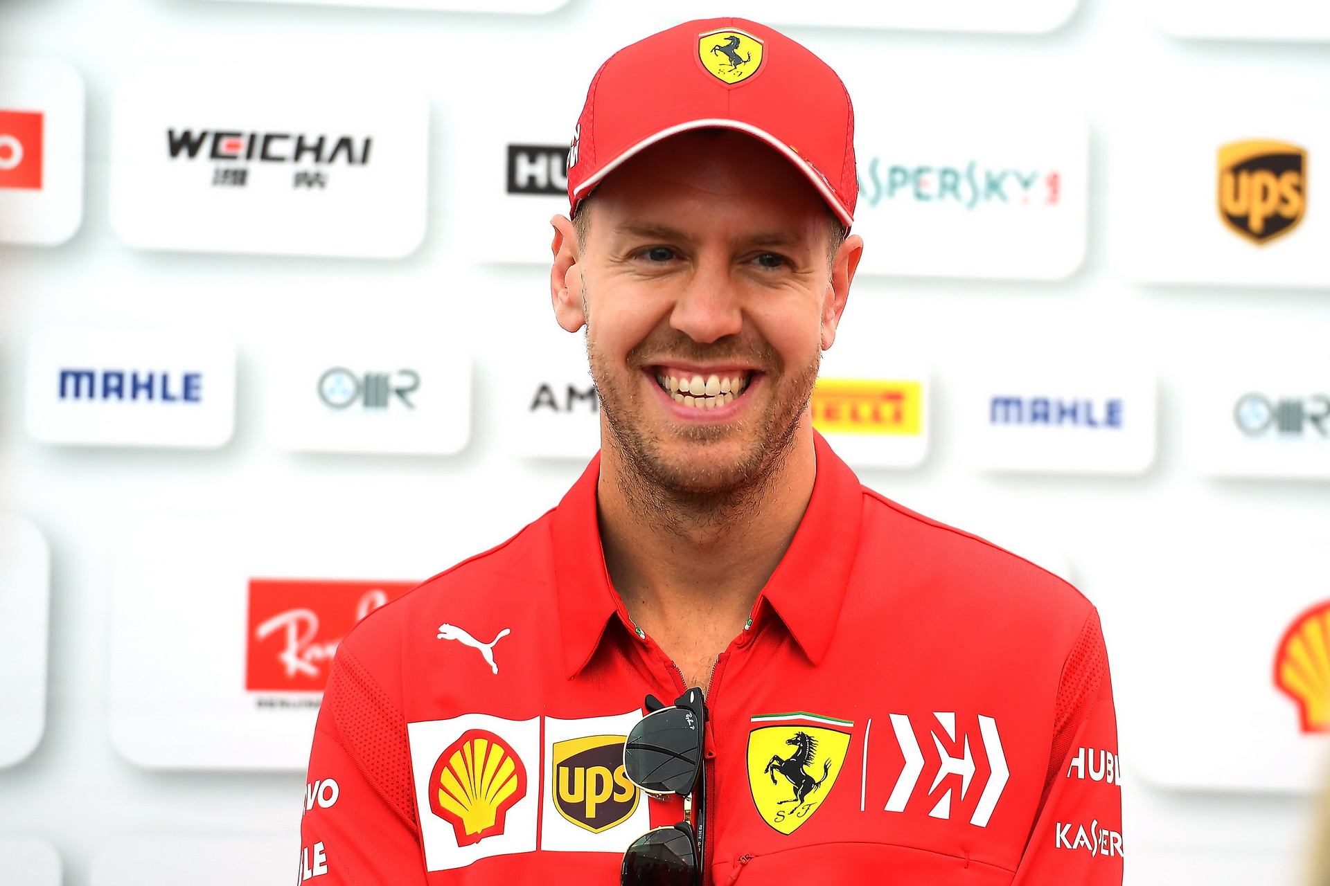Hamilton Disagrees With Ferrari Possibly Making Leclerc No.1 Driver Over Vettel