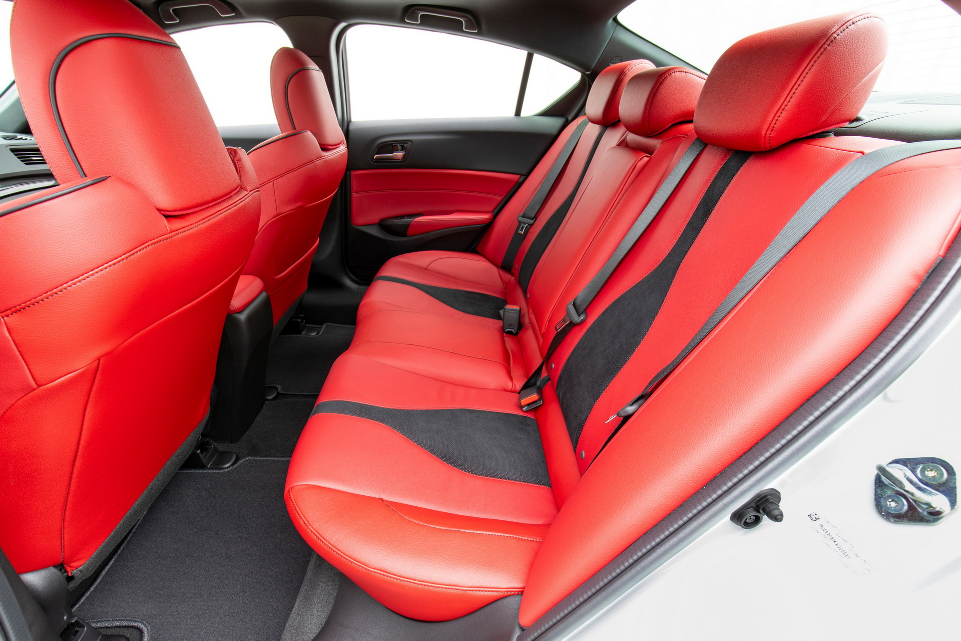 2020 Acura ILX Hits Showrooms, Retains Last Year’s $25,900 Starting Price