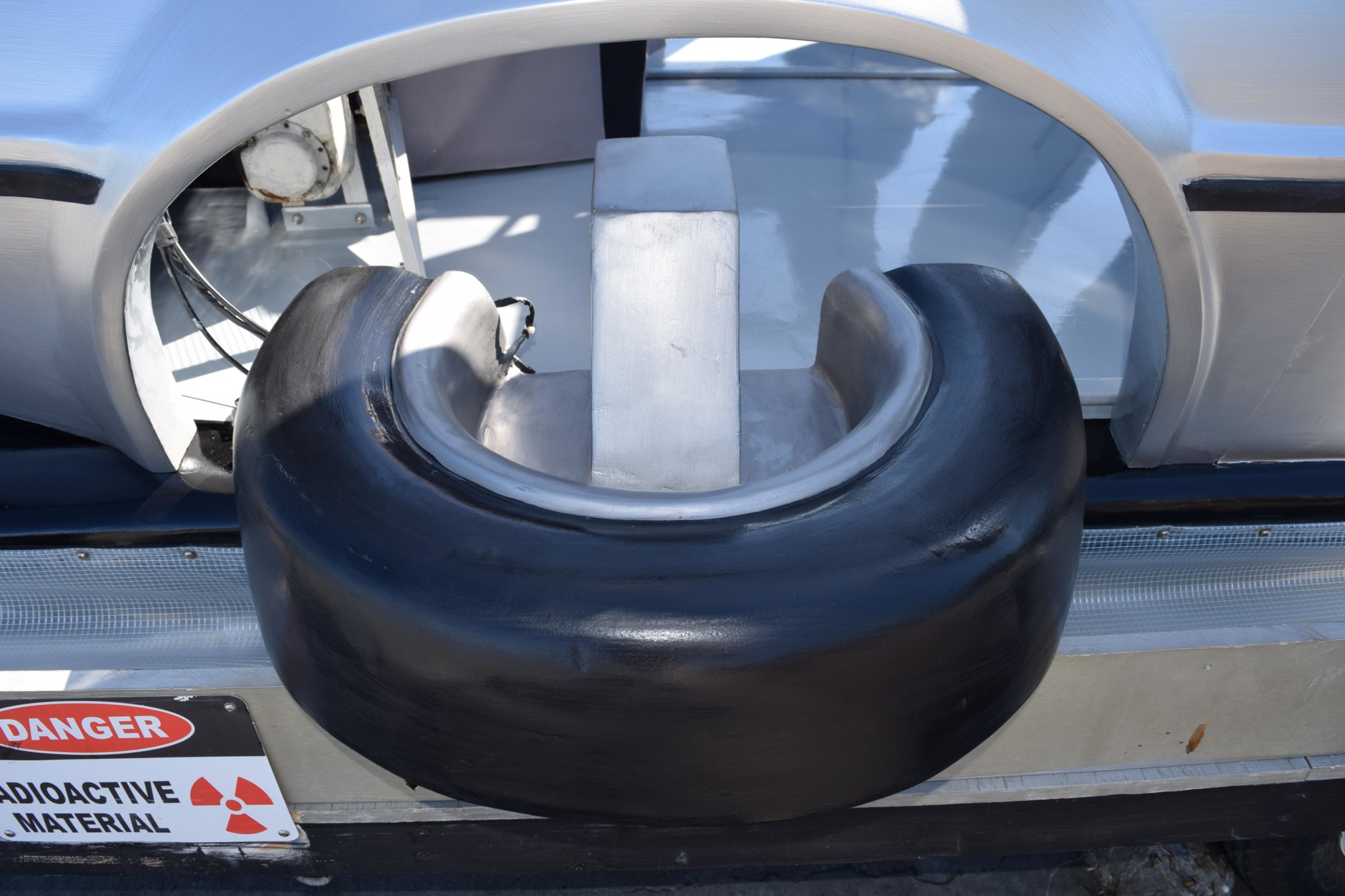 There’s a Bizarre DeLorean Hovercraft For Sale Right Now