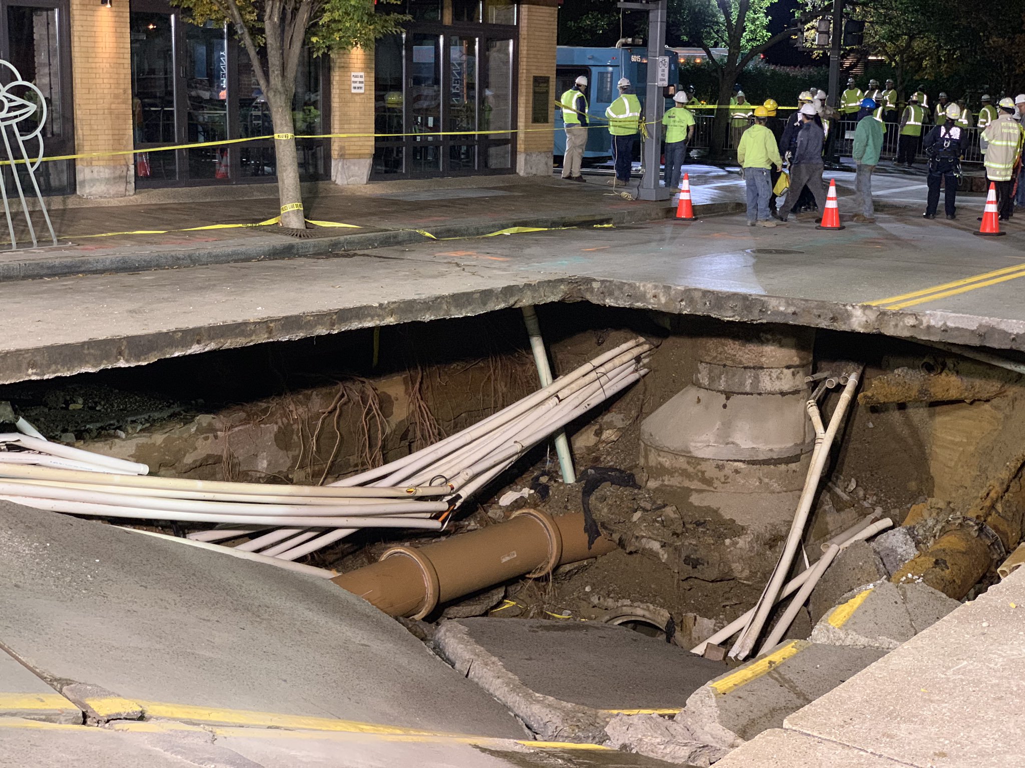 A Giant Sinkhole Swallowed A Bus In Pittsburgh, Munched On A Kia Too