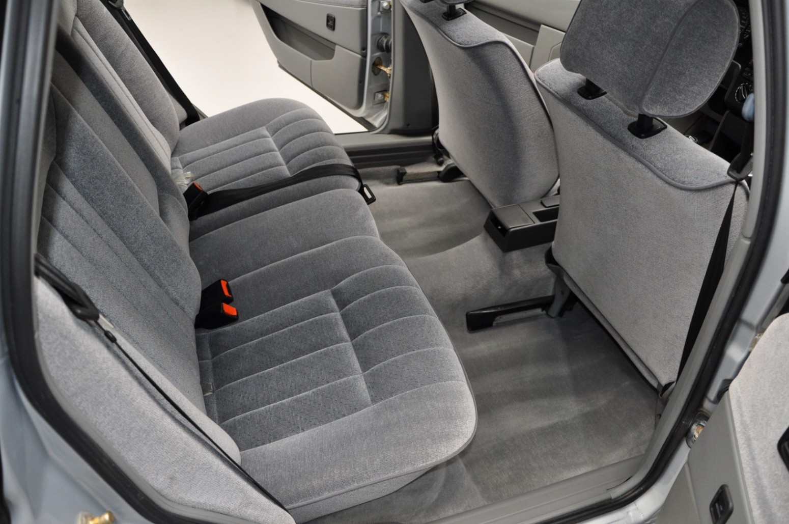 1992 VW Passat Variant 2.8 VR6 Is The Sleeper Wagon You Can Afford