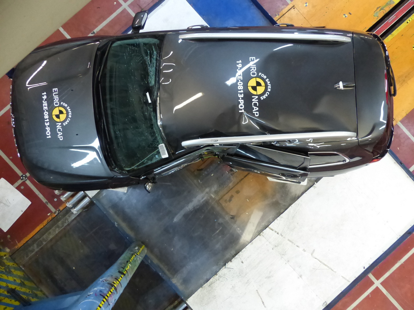 Euro NCAP Crash Tests New BMW 1- And 3-Series, Peugeot 208 And Jeep Cherokee