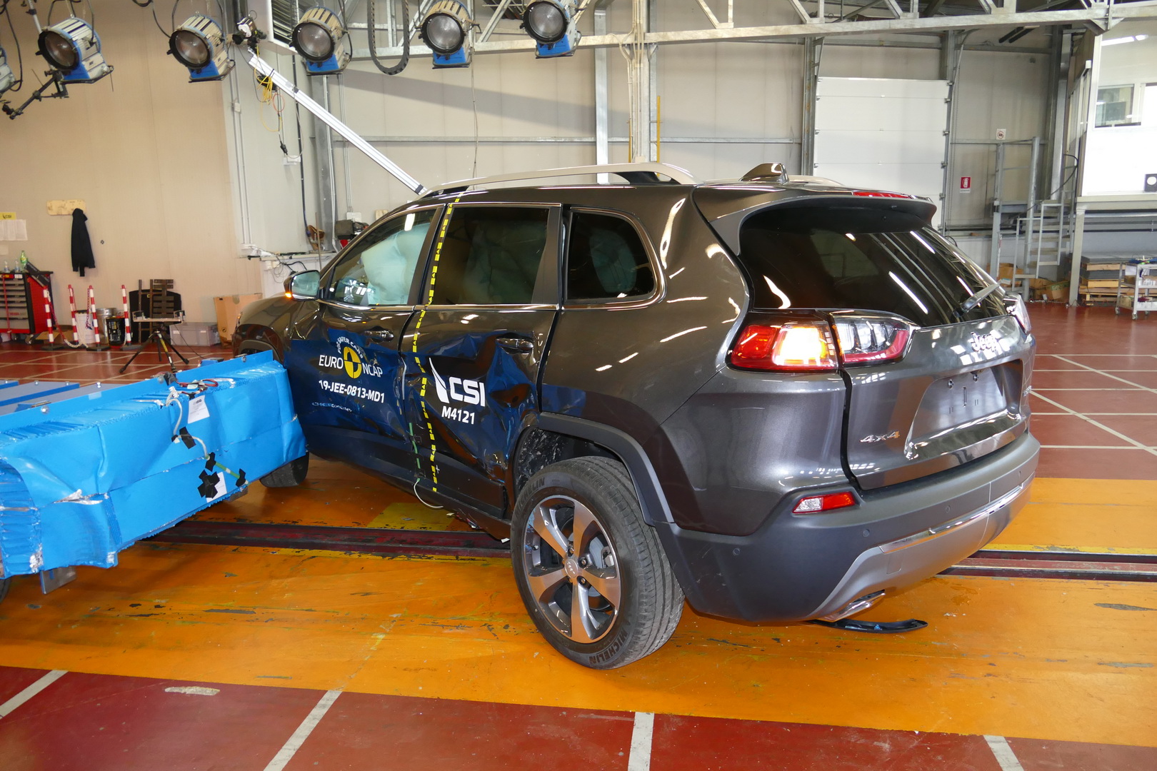 Euro NCAP Crash Tests New BMW 1- And 3-Series, Peugeot 208 And Jeep Cherokee