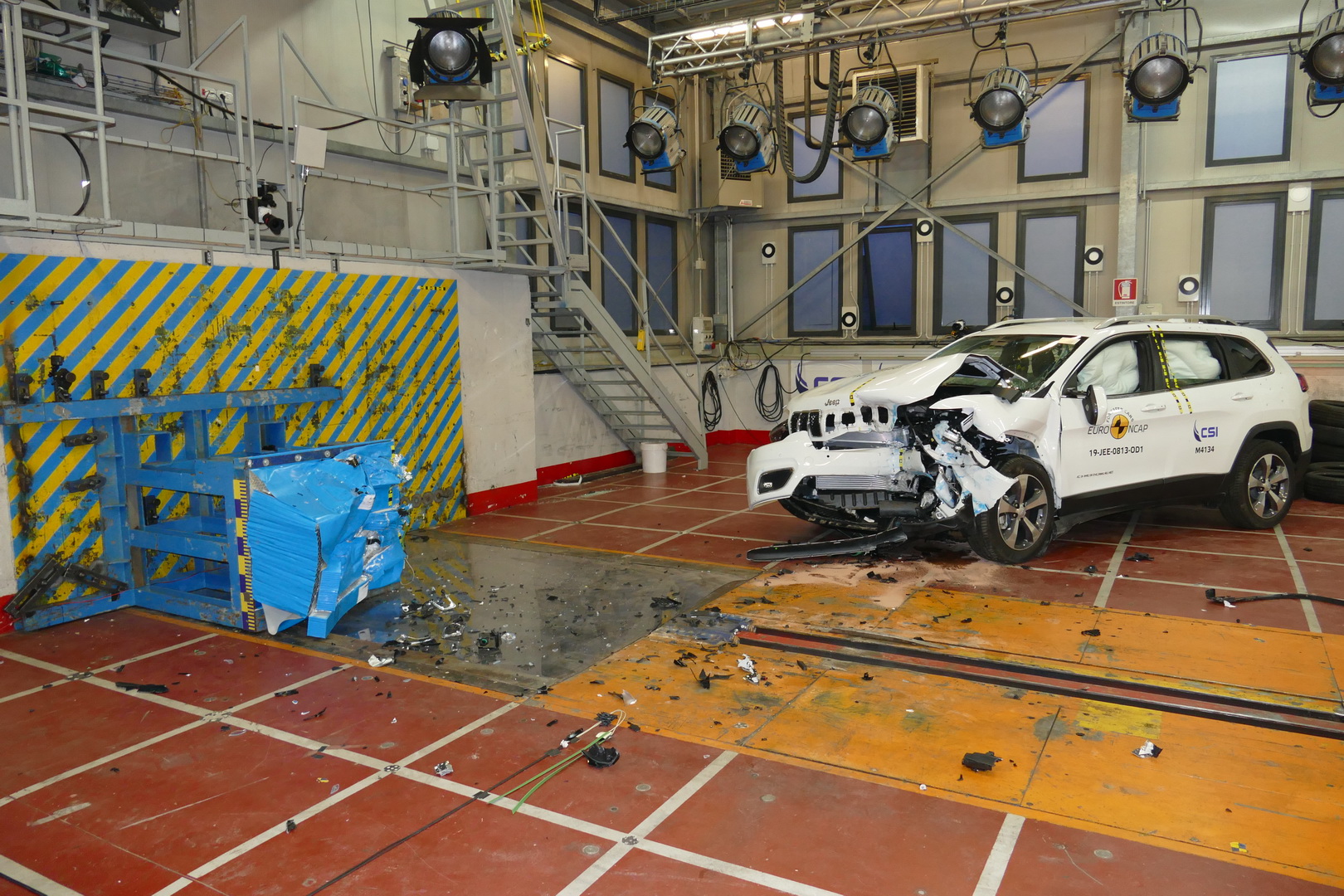 Euro NCAP Crash Tests New BMW 1- And 3-Series, Peugeot 208 And Jeep Cherokee