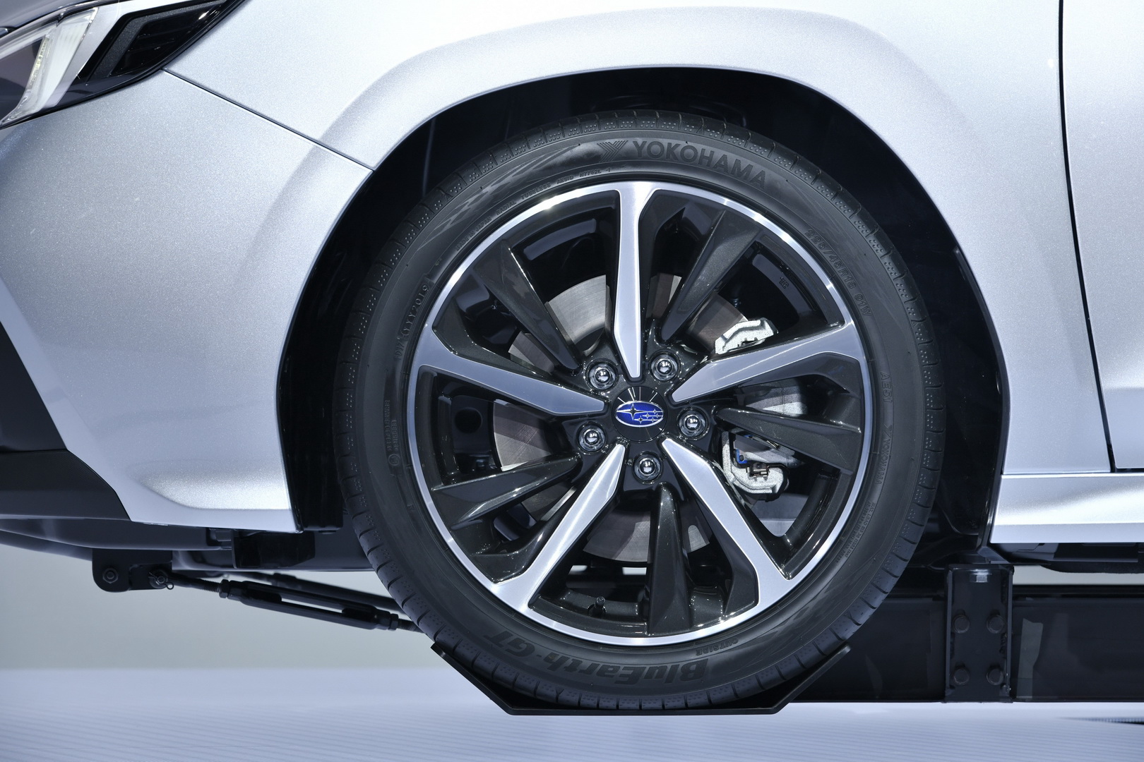 Levorg Pre-Production Prototype Shows Subaru’s Next-Gen Mid-Size Wagon